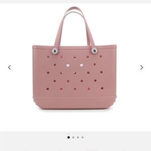 New bogg bag never used